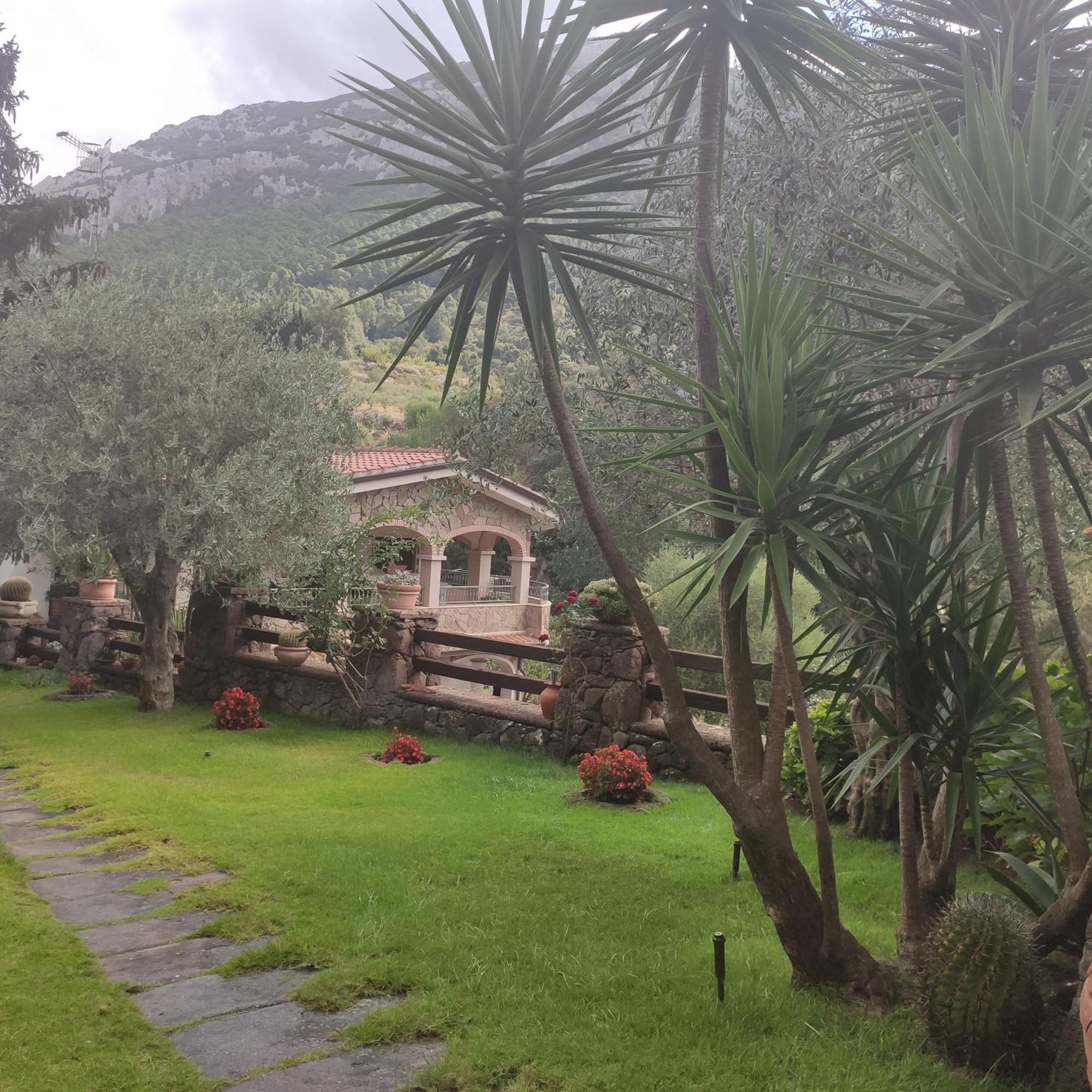 Casa Bados Villa Dorgali Luaran gambar